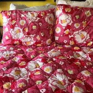 Lilly Pulitzer Begonias King Comforter w/2 Shams